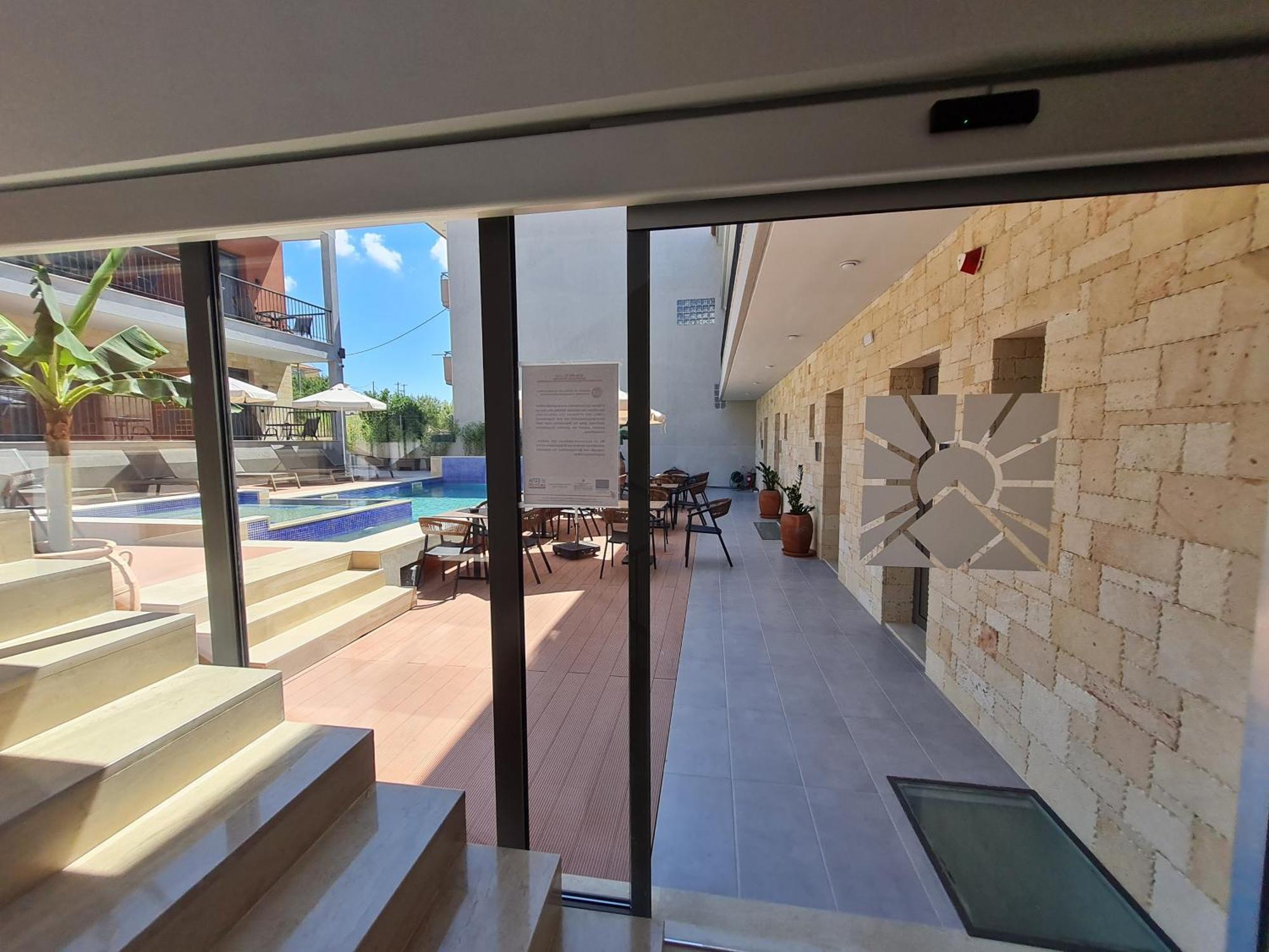 Maltepe Luxury Accommodation By Travel Pro Services Kallithea  Exterior foto